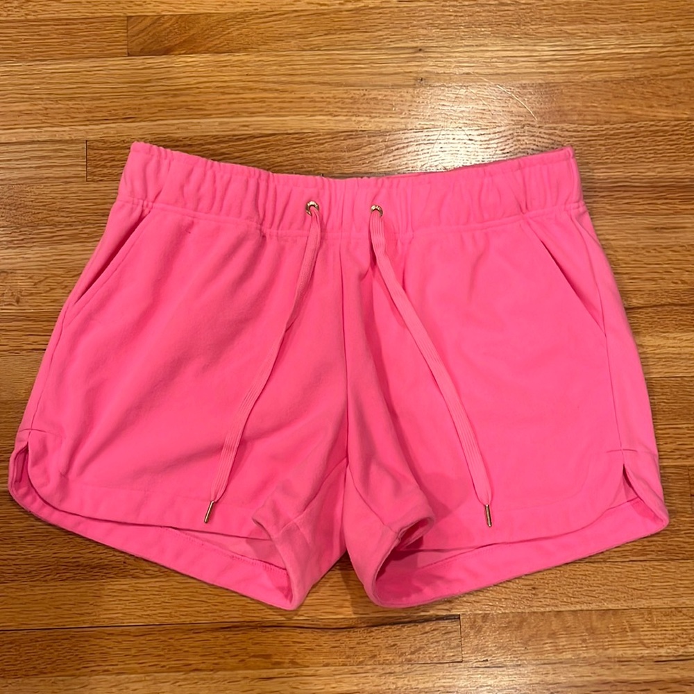 Hot pink lily Pulitzer shorts